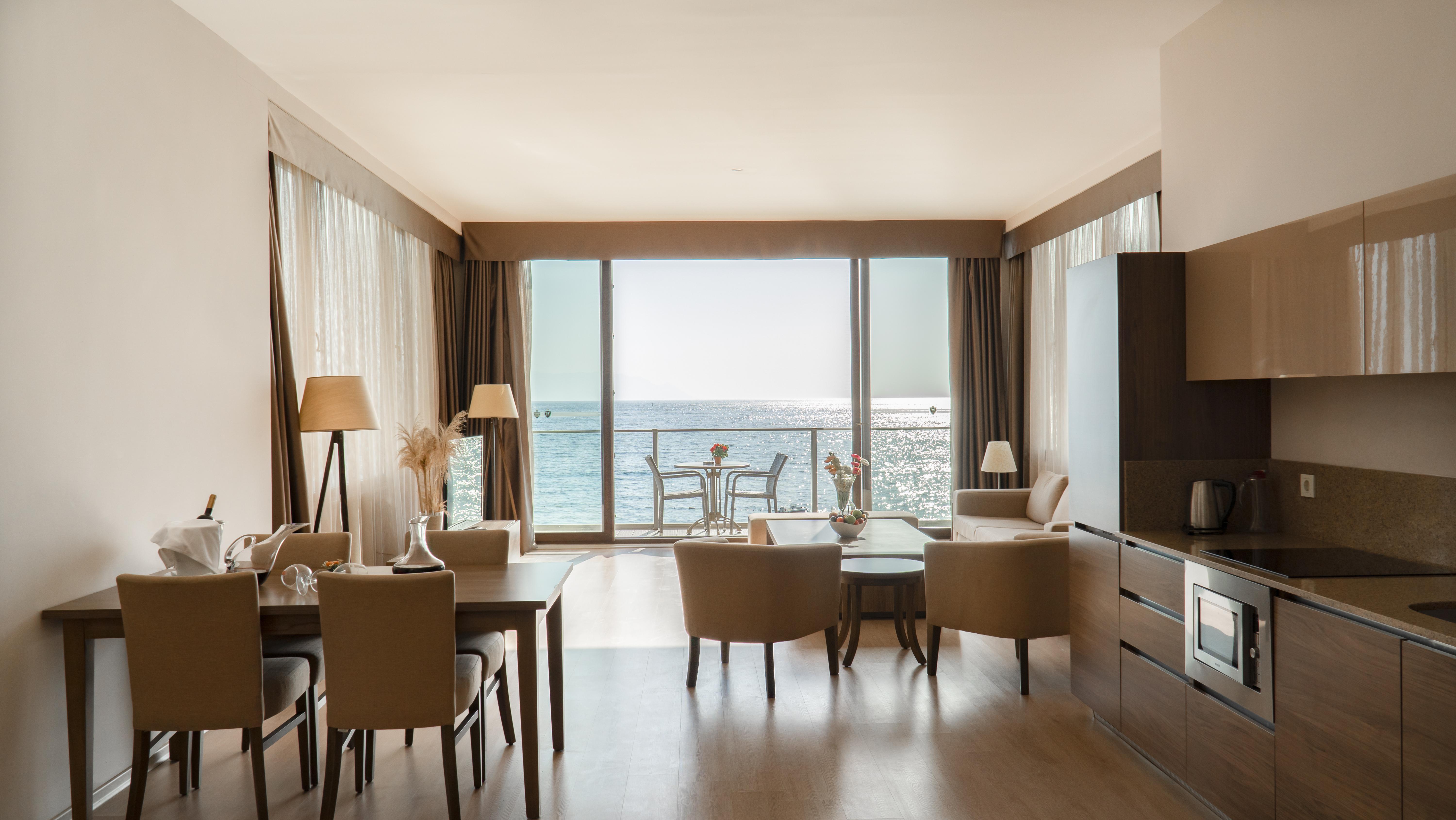 Ladies Beach Suite Hotel (Adults Only) Kusadası Eksteriør bilde