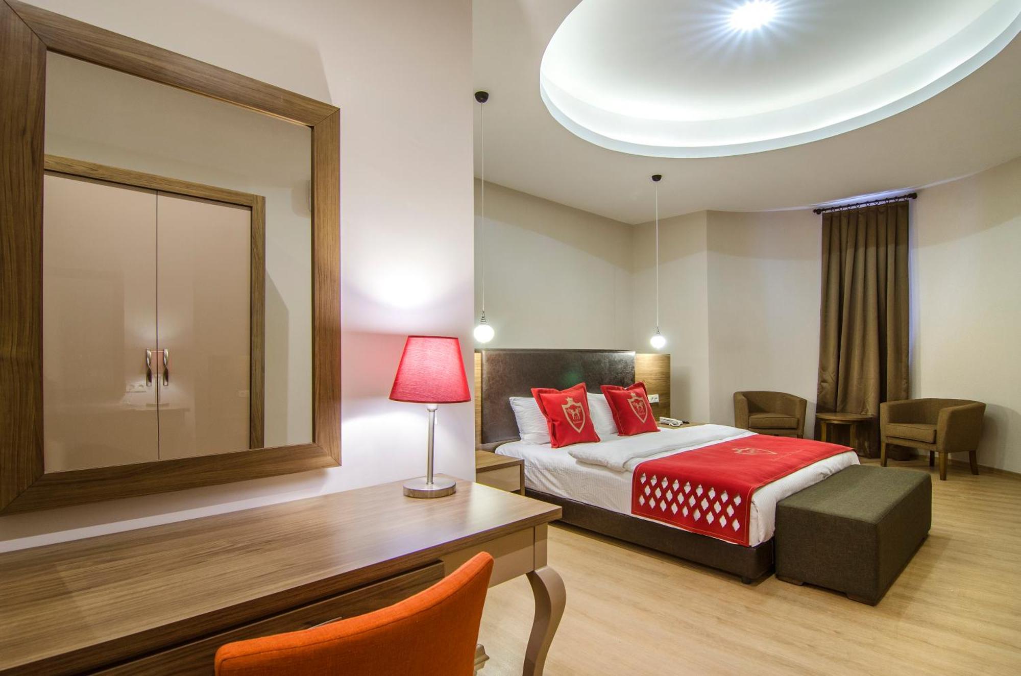 Ladies Beach Suite Hotel (Adults Only) Kusadası Eksteriør bilde